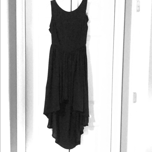 Bardot & Jarlo Allondra Dress - Picture 2 of 8